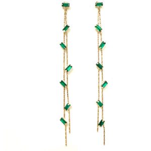 E2019 (Emerald Green) dangle earrings.