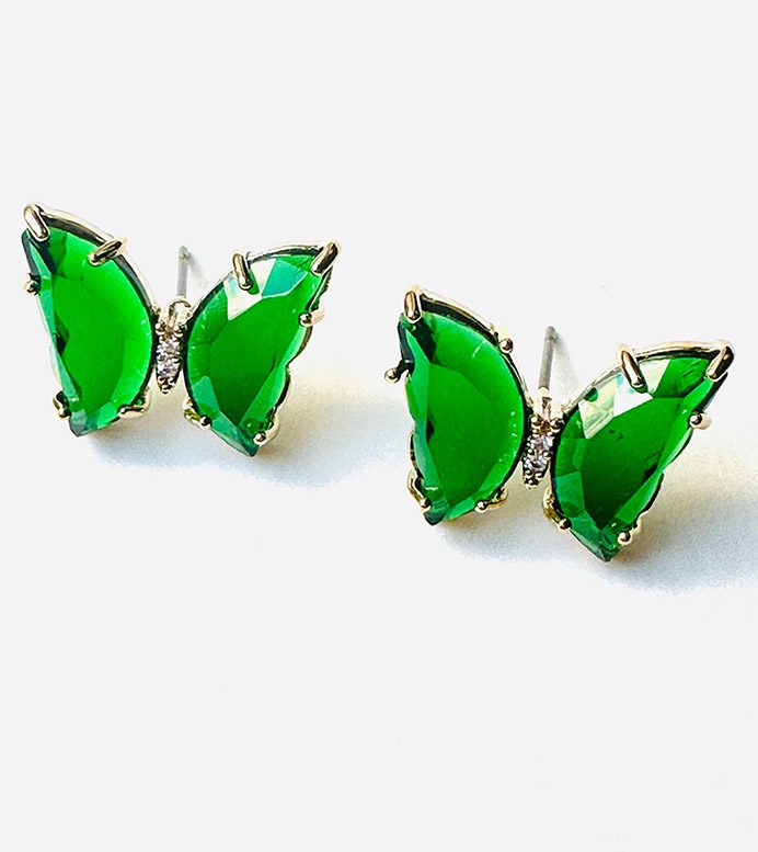 A pair of green E0715 stud earrings.