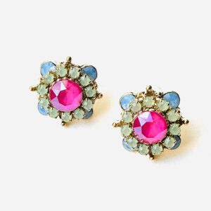 A pair of E117 (Pink) stud earrings.