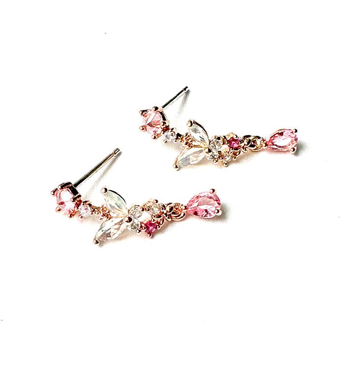 A pair of E9217 earrings on a white background.