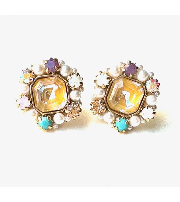 A pair of E9125 (Sand Opal) with colorful stones and pearls.