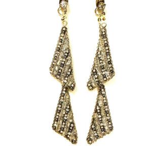 A pair of E5014 earrings with diamonds.