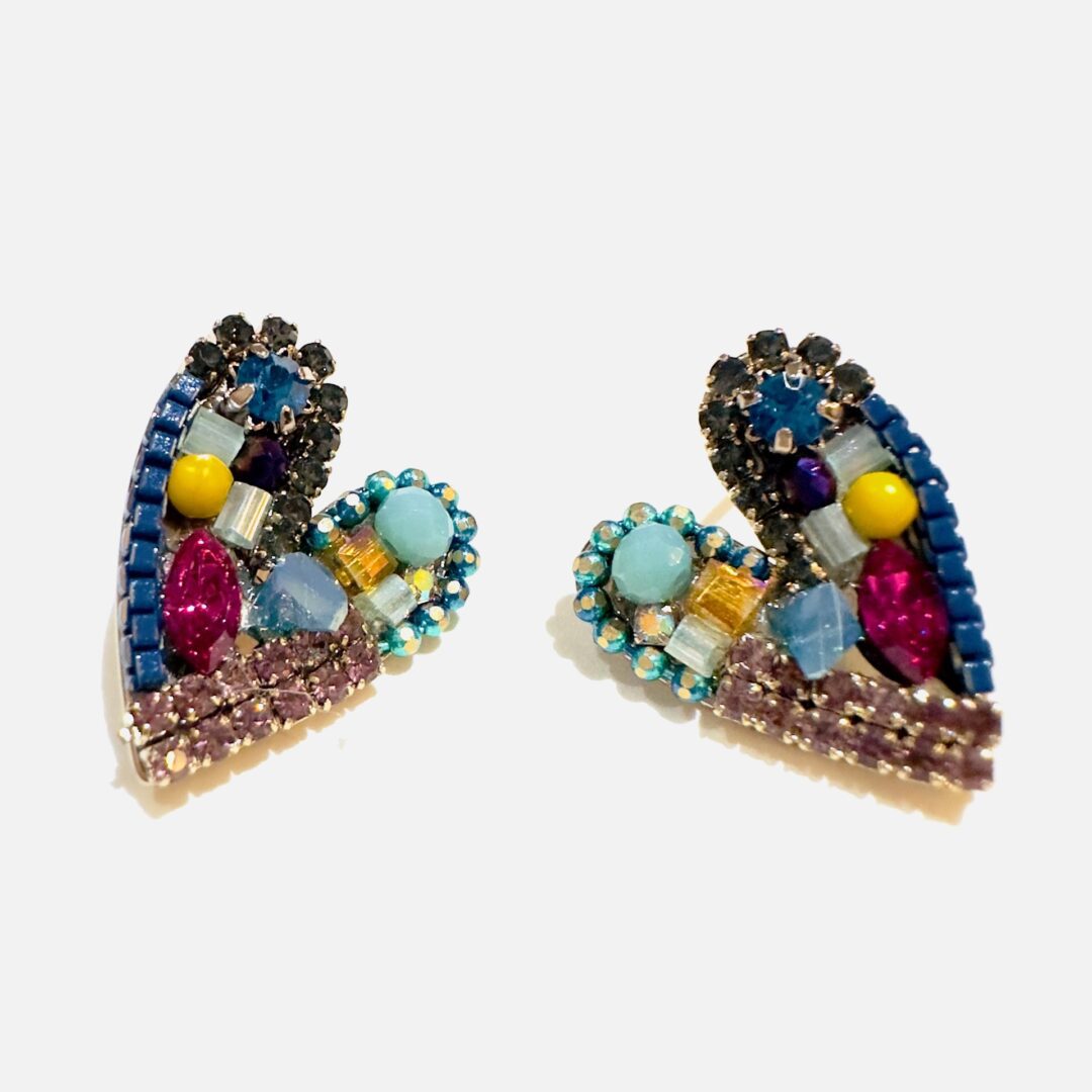 A pair of E2494 Blue Heart (Holiday) earrings.